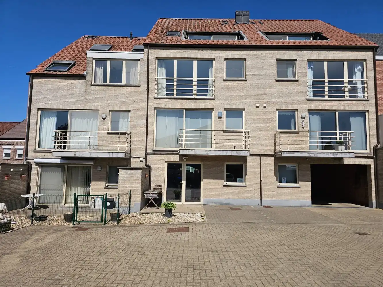 Appartement met terras en staanplaats (centrum) foto 2