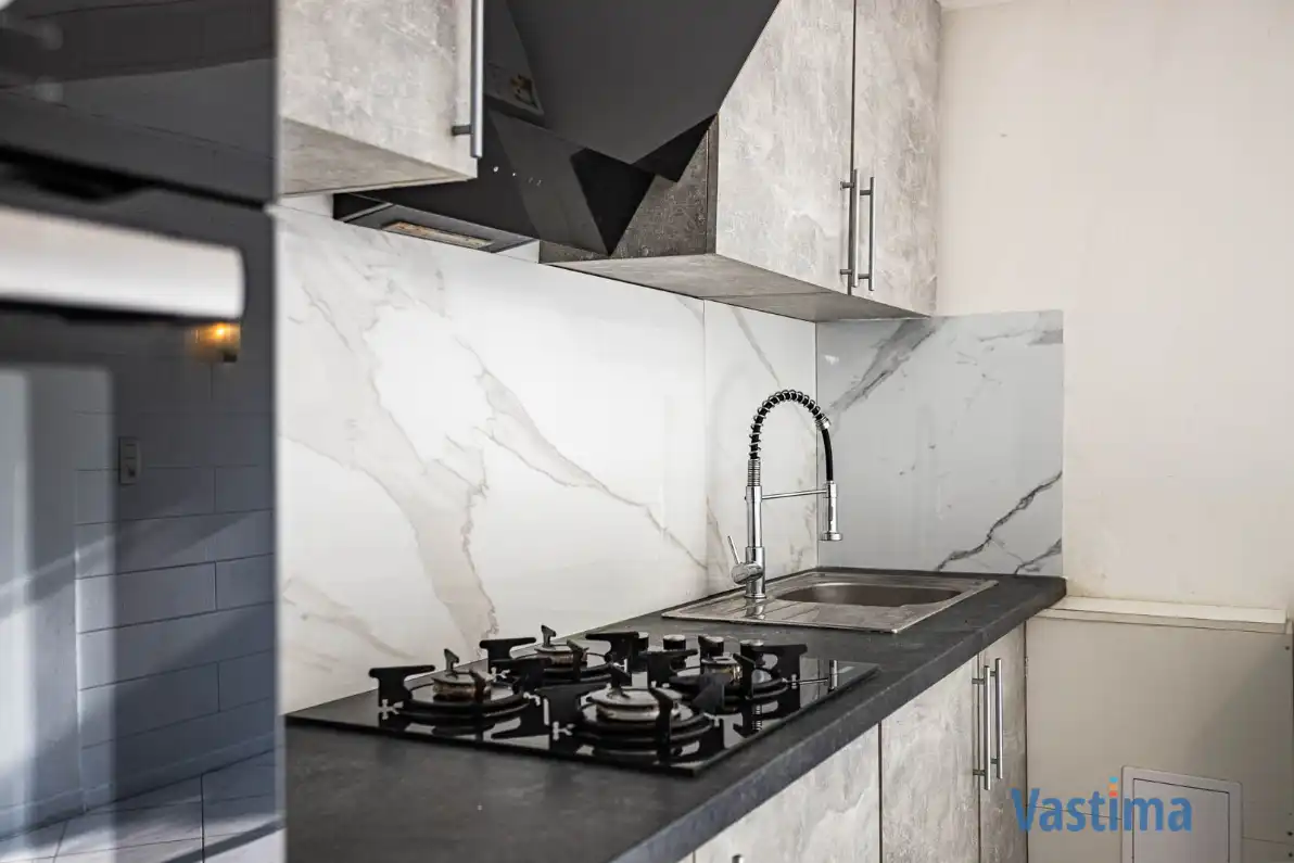 Lichtvolle starterswoning met zuid gerichte tuin foto 9