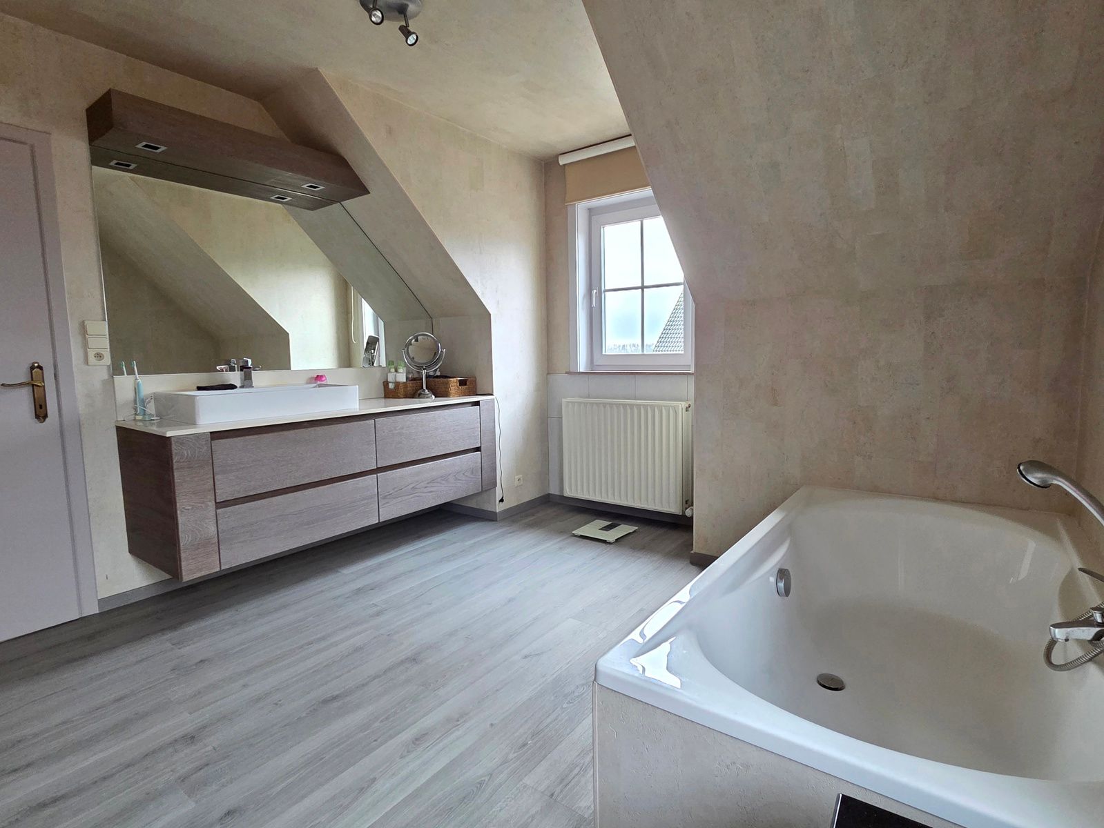 WSB-Immo: Moderne, energiezuinige woning met luxe afwerking! foto 15