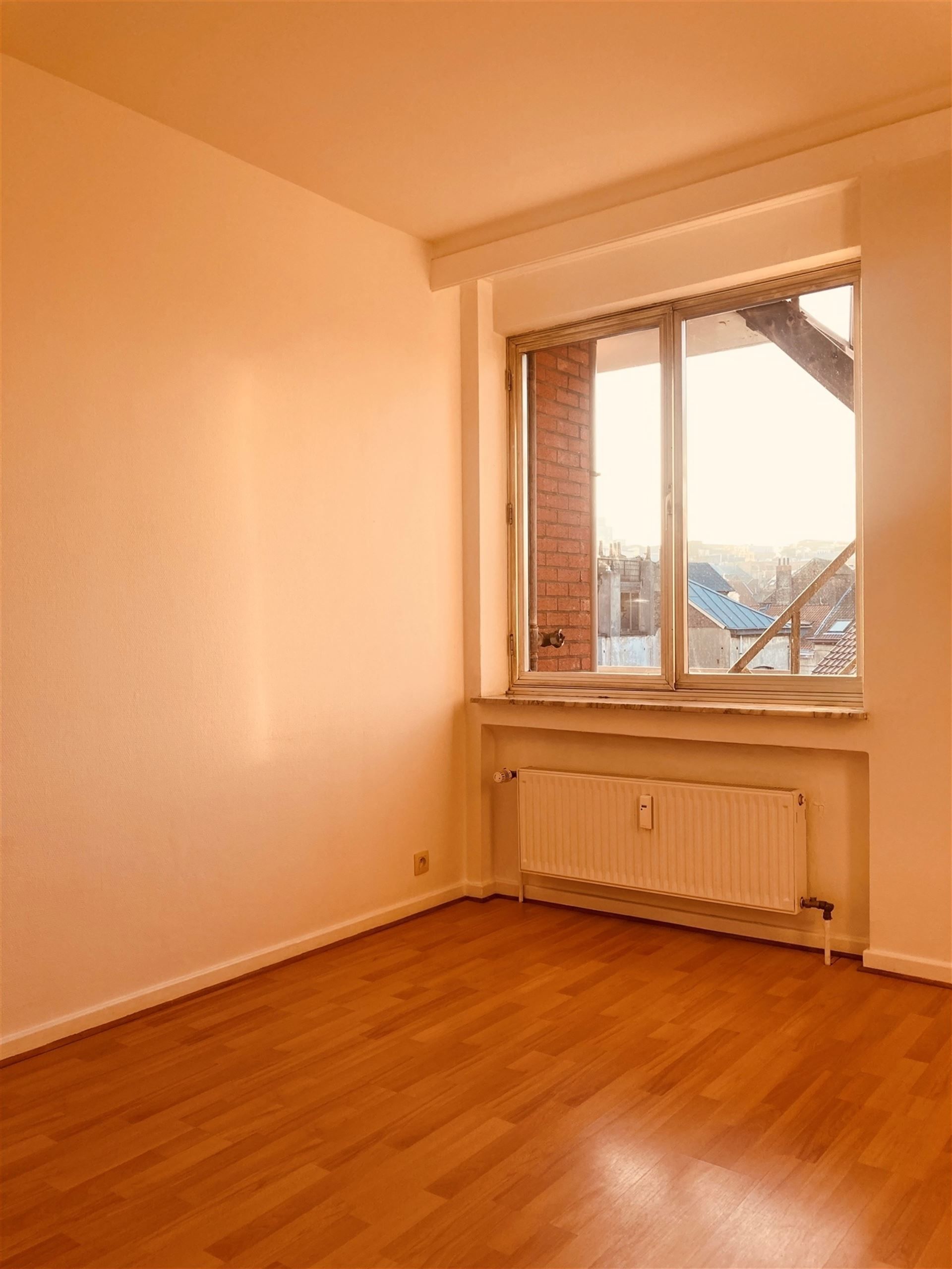 Mooi appartement op de 8de verdieping met een prachtig zicht op de Square foto 9