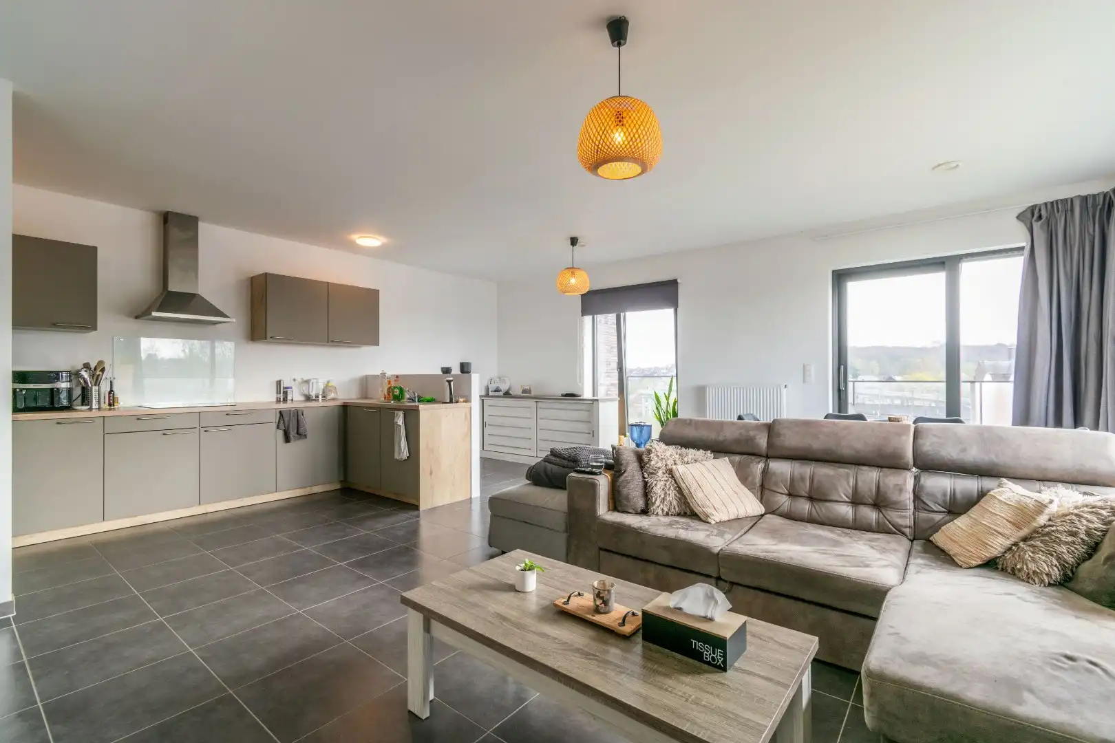 Een recent en zongericht appartement te Halle! foto 6