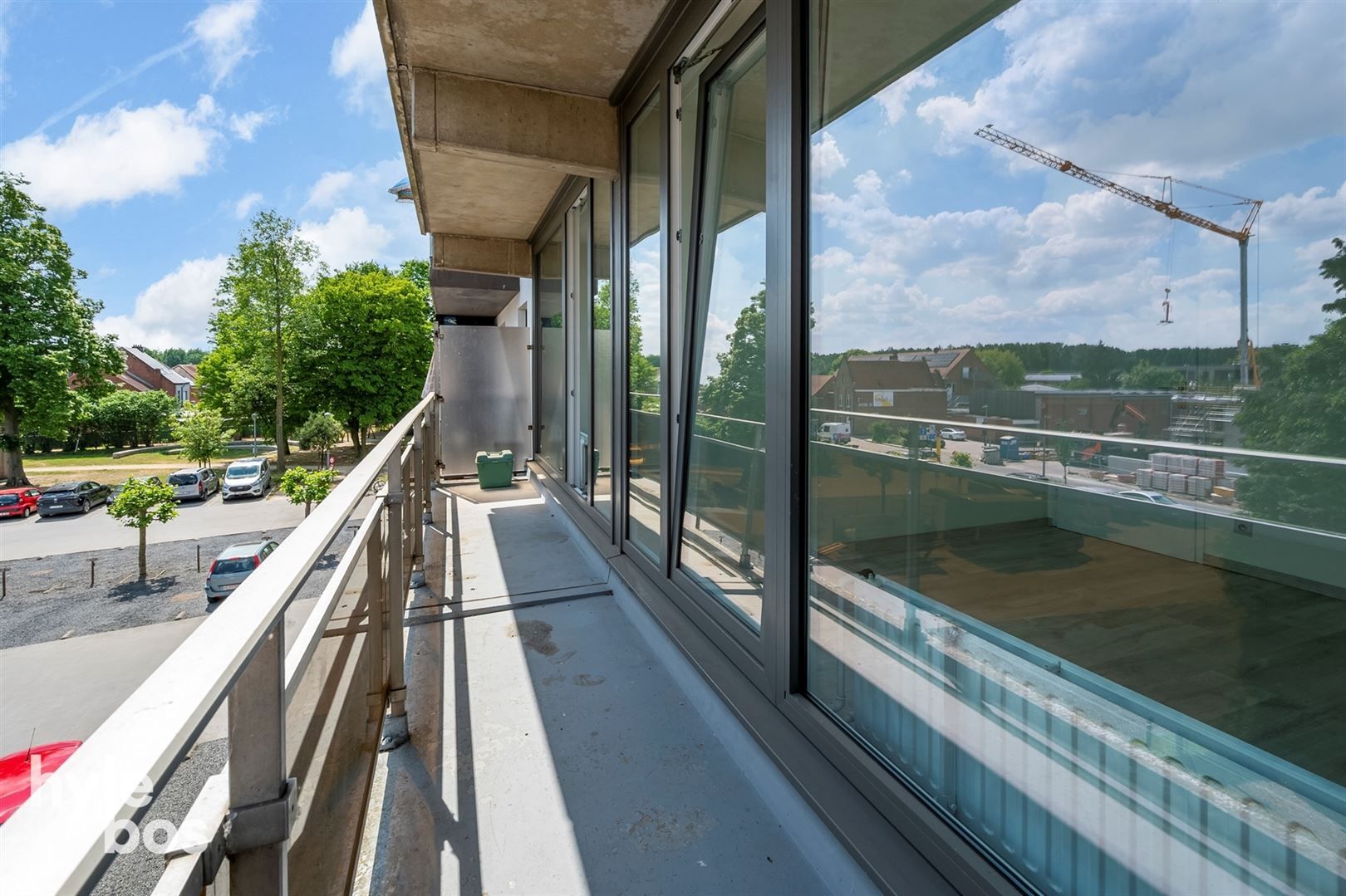 Instapklaar 2 slaapkamer appartement gelegen op de Markt van Moerbeke foto 21