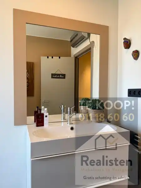Stijlvol en charmant wonen in het centrum van As foto 25