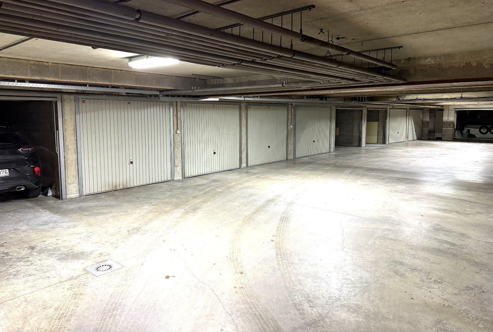 INVESTERINGSPAND: Ruim appartement met garage en zicht op de middeleeuwse Wallen te Tongeren foto 29