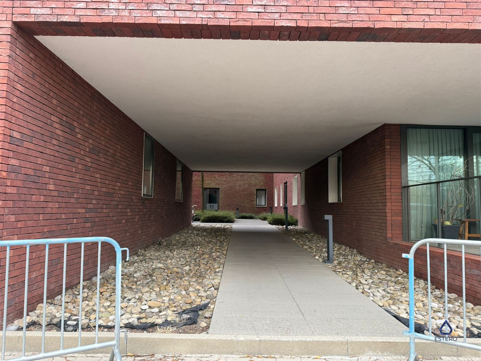 Te huur: staanplaats in afgesloten residentie – Gent  foto 2