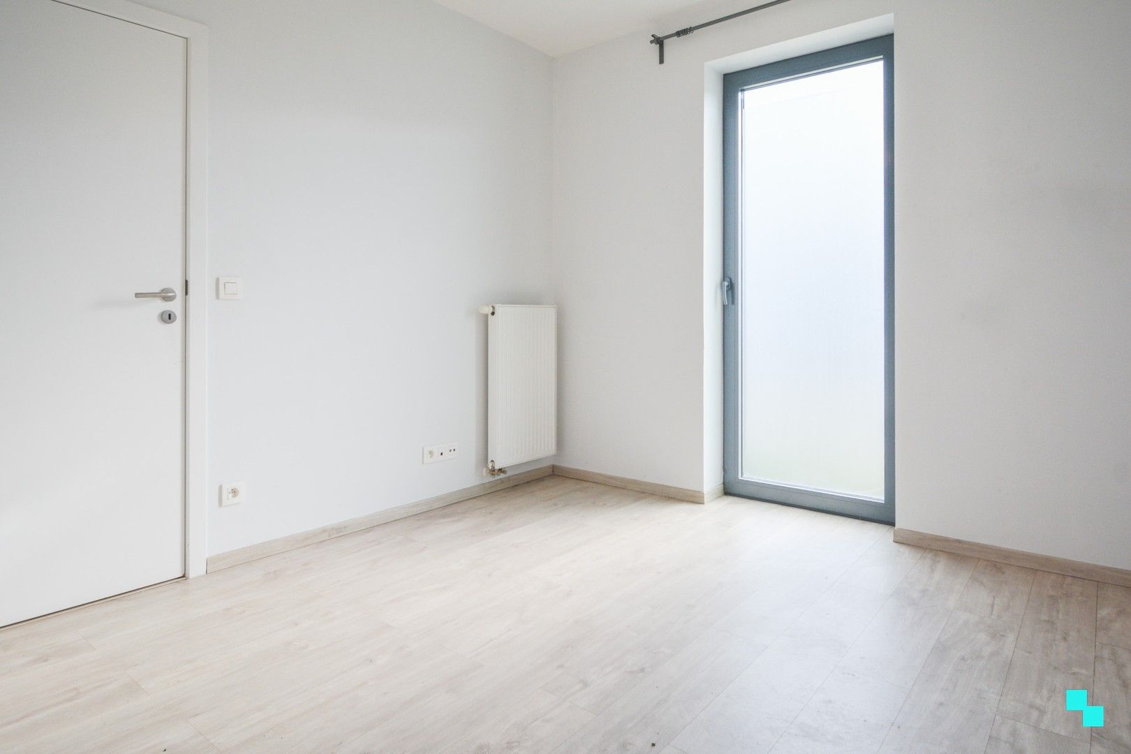 Gelijkvloerse, energiezuinige woning te Westrozebeke foto 14