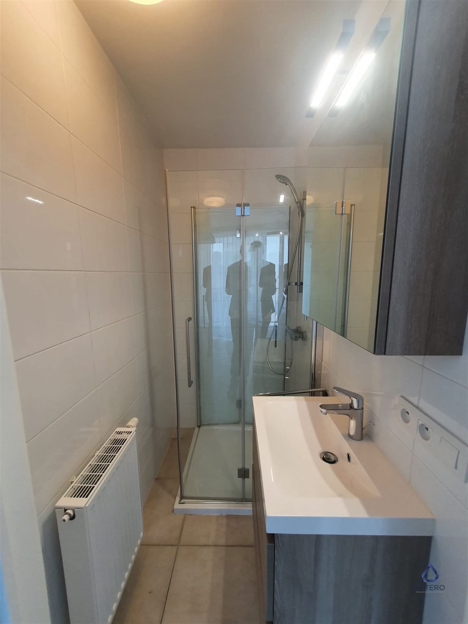 Modern 1-slaapkamer appartement in Evere, 45m² foto 9