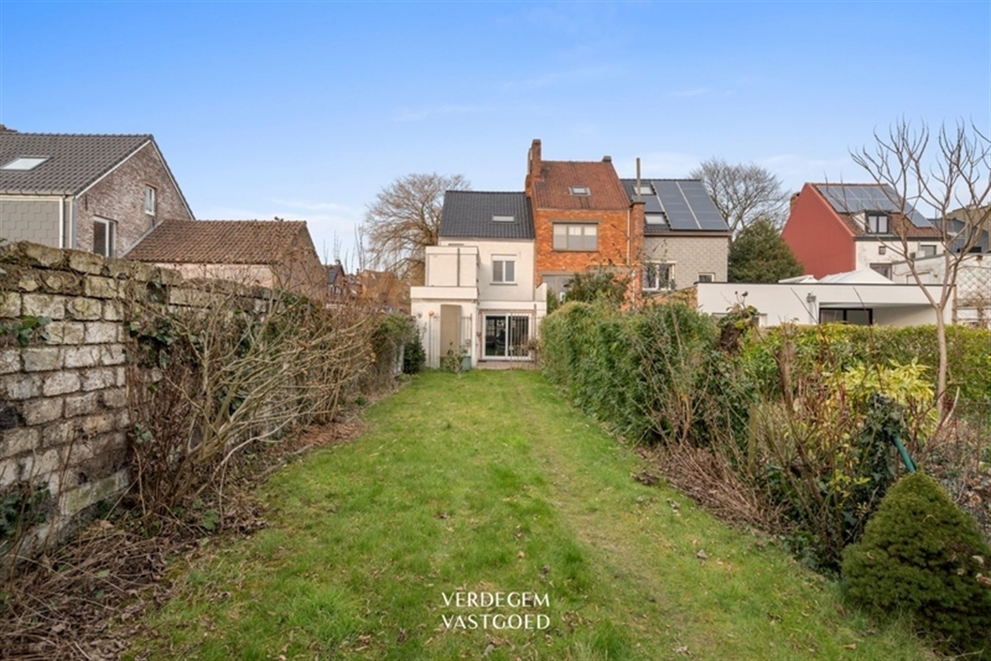 Ruime woning met vintage elementen, 3 slaapkamers en heerlijke stadstuin foto 17