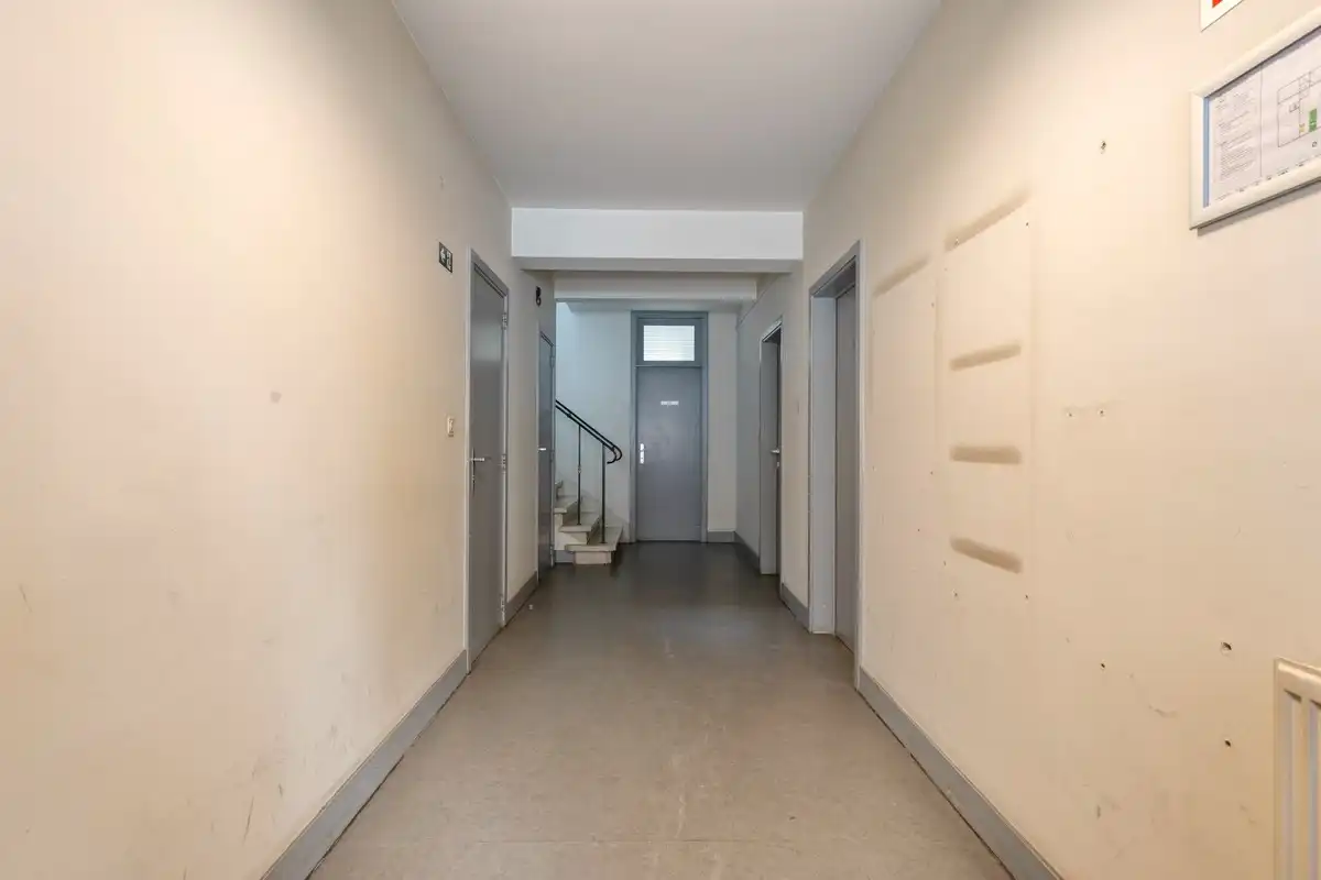 Multifunctioneel gebouw in het centrum van Merchtem. foto 4