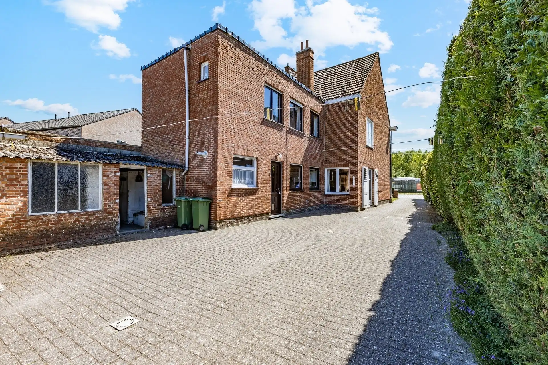 Charmante woning met grote tuin nabij het centrum van Kalken! foto 30