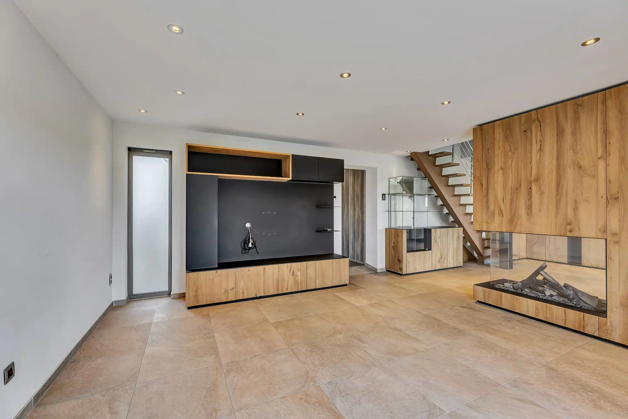 Fantastische woning met mogelijkheid zelfstandige activiteit foto 4