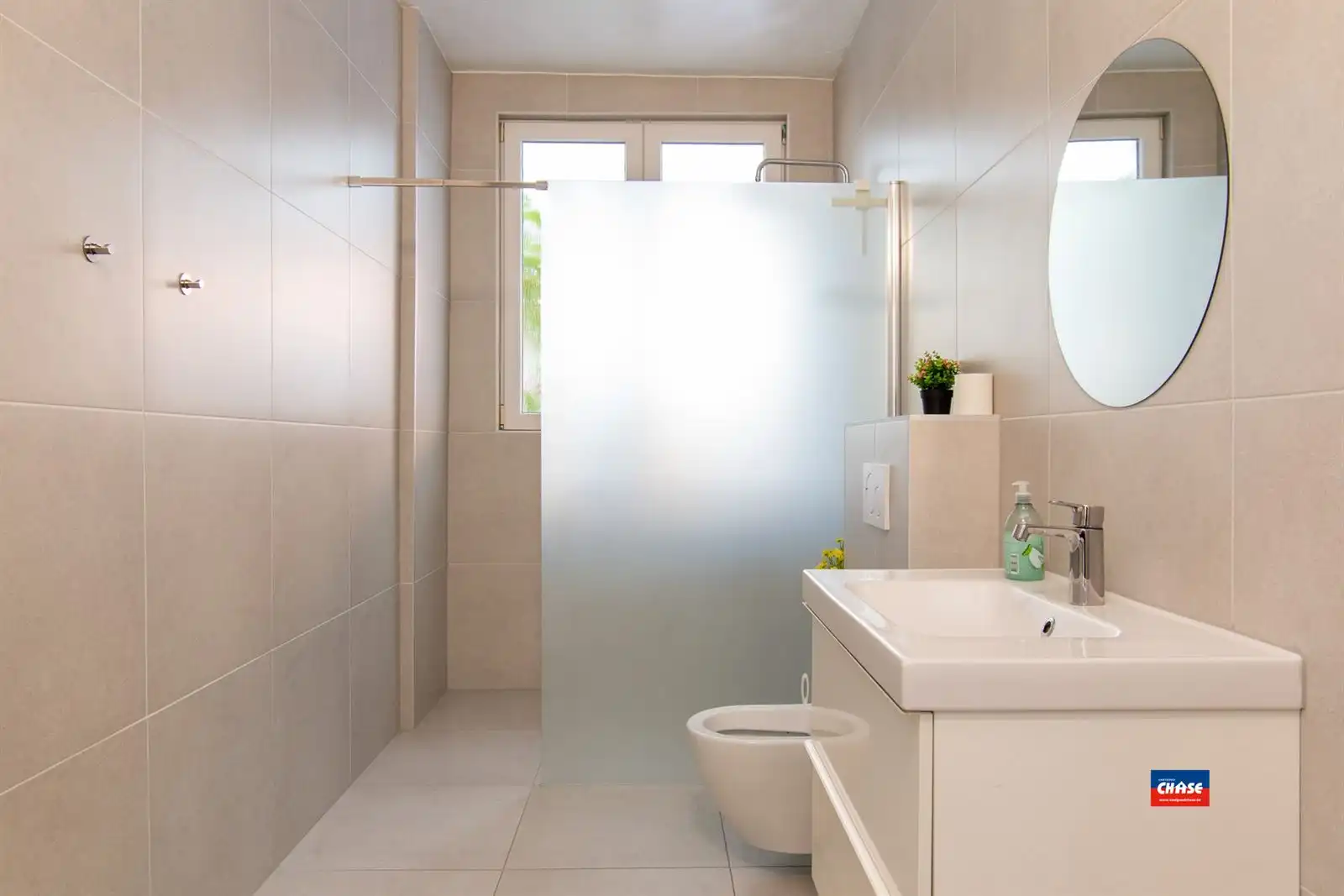 Gerenoveerde woning met 5 à 6 slpks + stadstuin foto 7