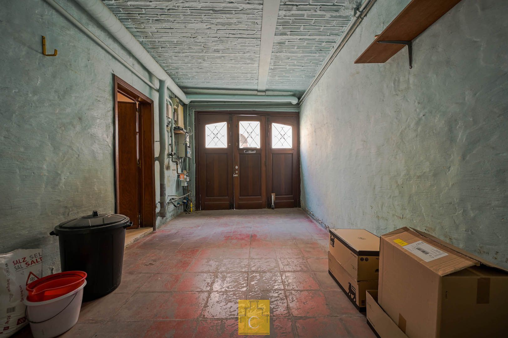 herenwoning met inpandige garage en 2 patio's, unieke combinatie van rust, ruimte en locatie in het historische hart van Brugge foto 31