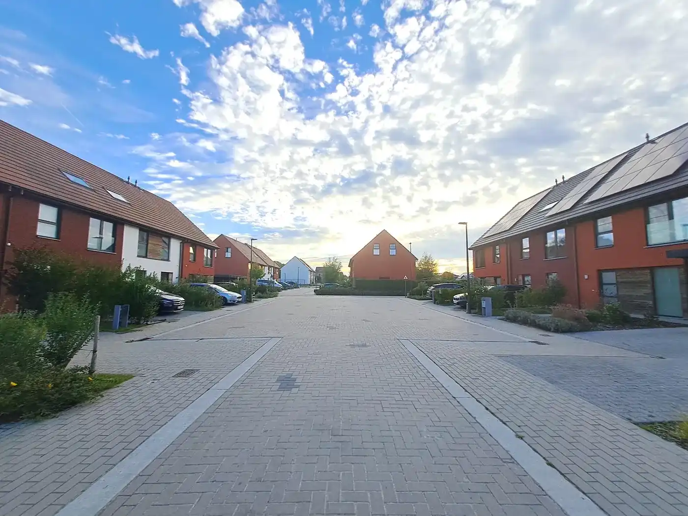 Instapklare en energiezuinige woning met 3 grote slaapkamers en tuin foto 19