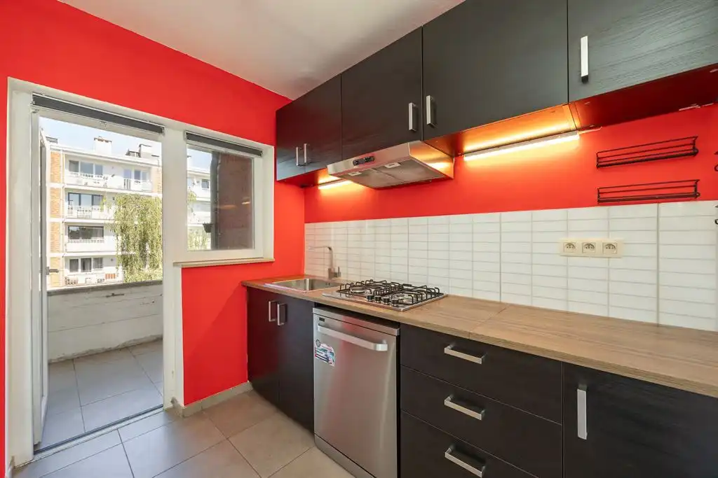 Instapklaar appartement met terras foto 11