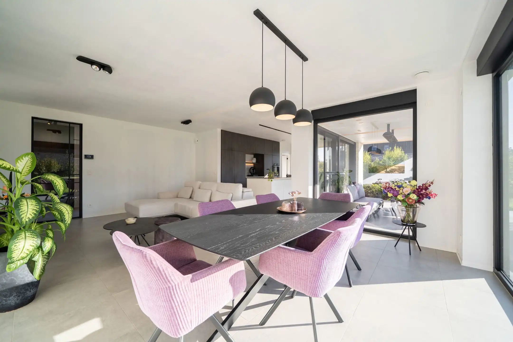 Recente villa op toplocatie foto 9