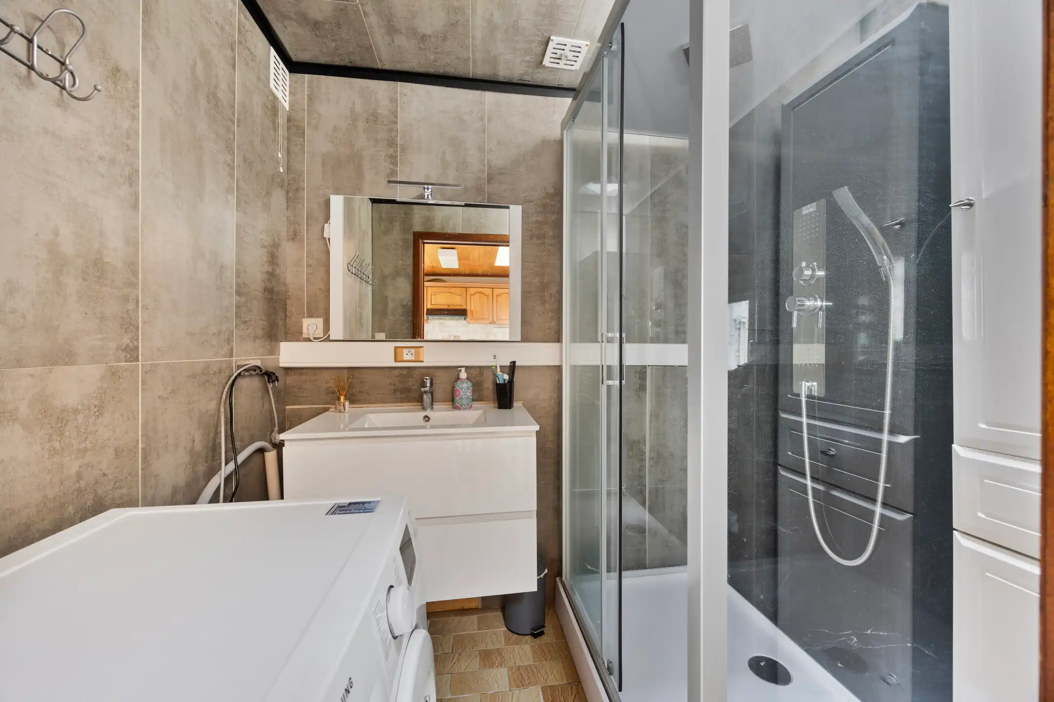 Charmant huis met 3 slaapkamers en terras te koop in Asse foto 5