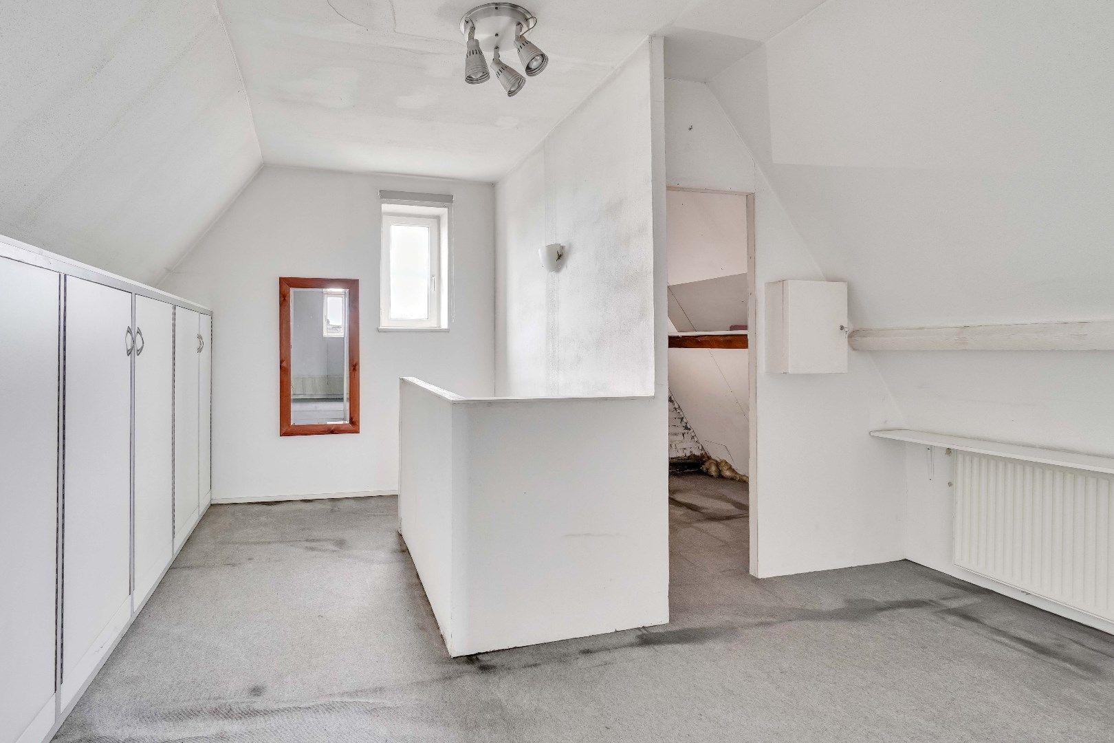 IN OPTIE ! OP TE FRISSEN WONING MET 3 SLPKS + UITBREIDINGSMOGELIJKHEDEN TE NEERHAREN !  foto 19