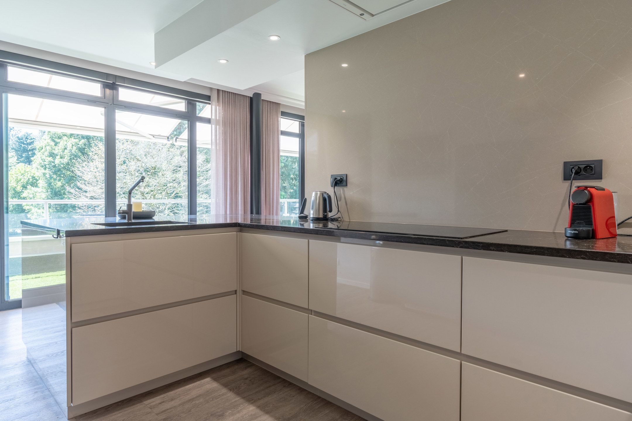 Gerenoveerd luxeappartement op privédomein te Oud-Turnhout foto 13