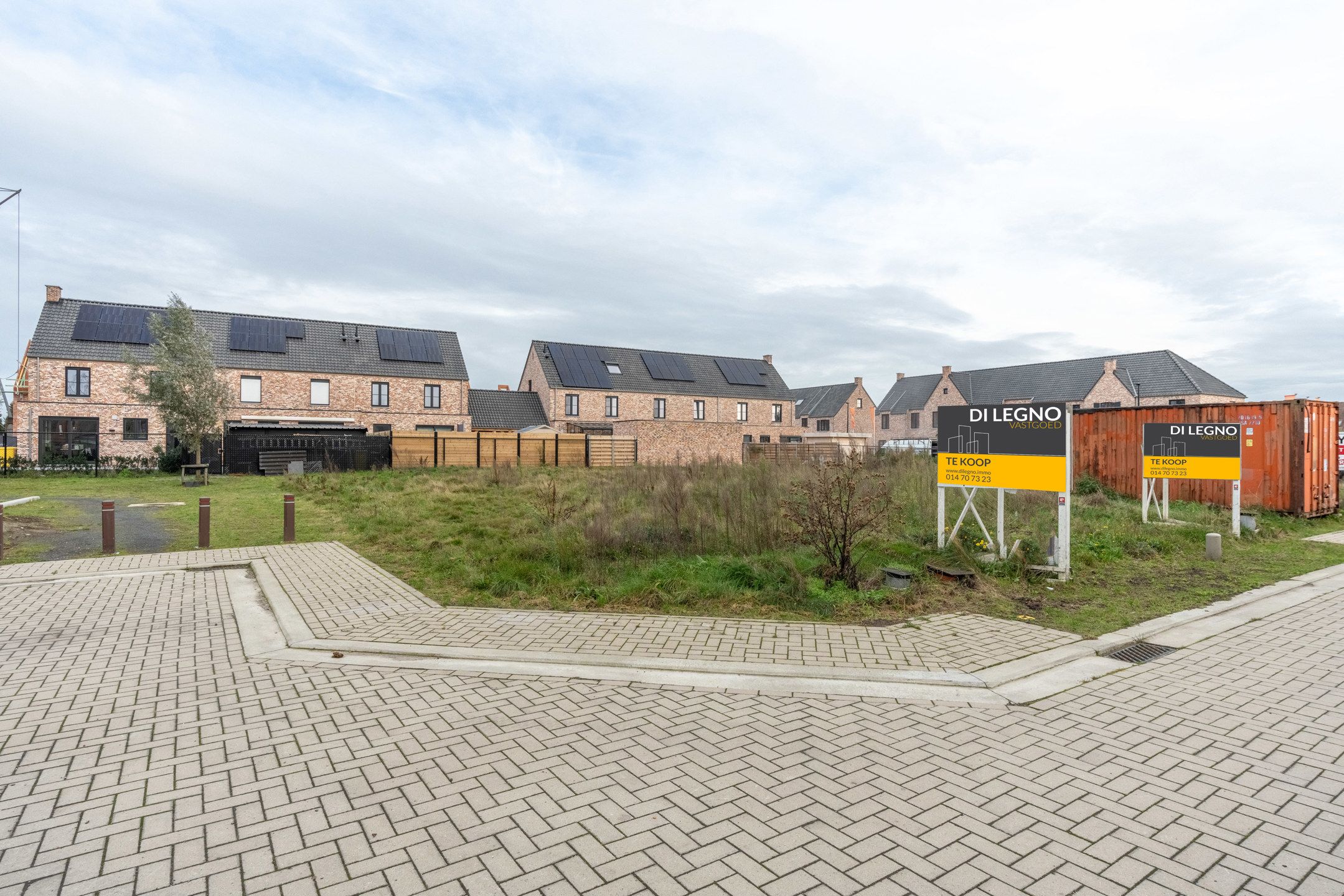 Knappe bouwgrond van 238 m² met tuin op het oosten foto 4