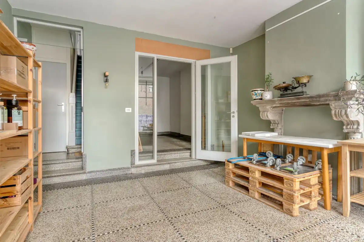 Handelspand/woning nabij de Markt van Oudenaarde foto 3