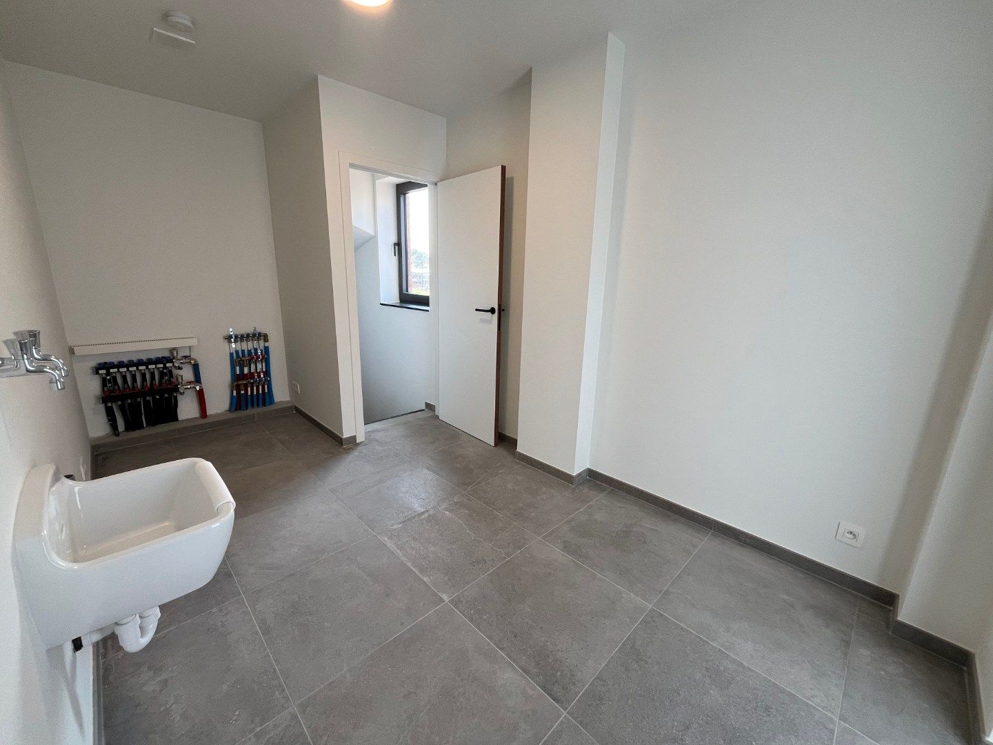 Nieuwbouw bel-etage in hartje Dikkelvenne foto 8