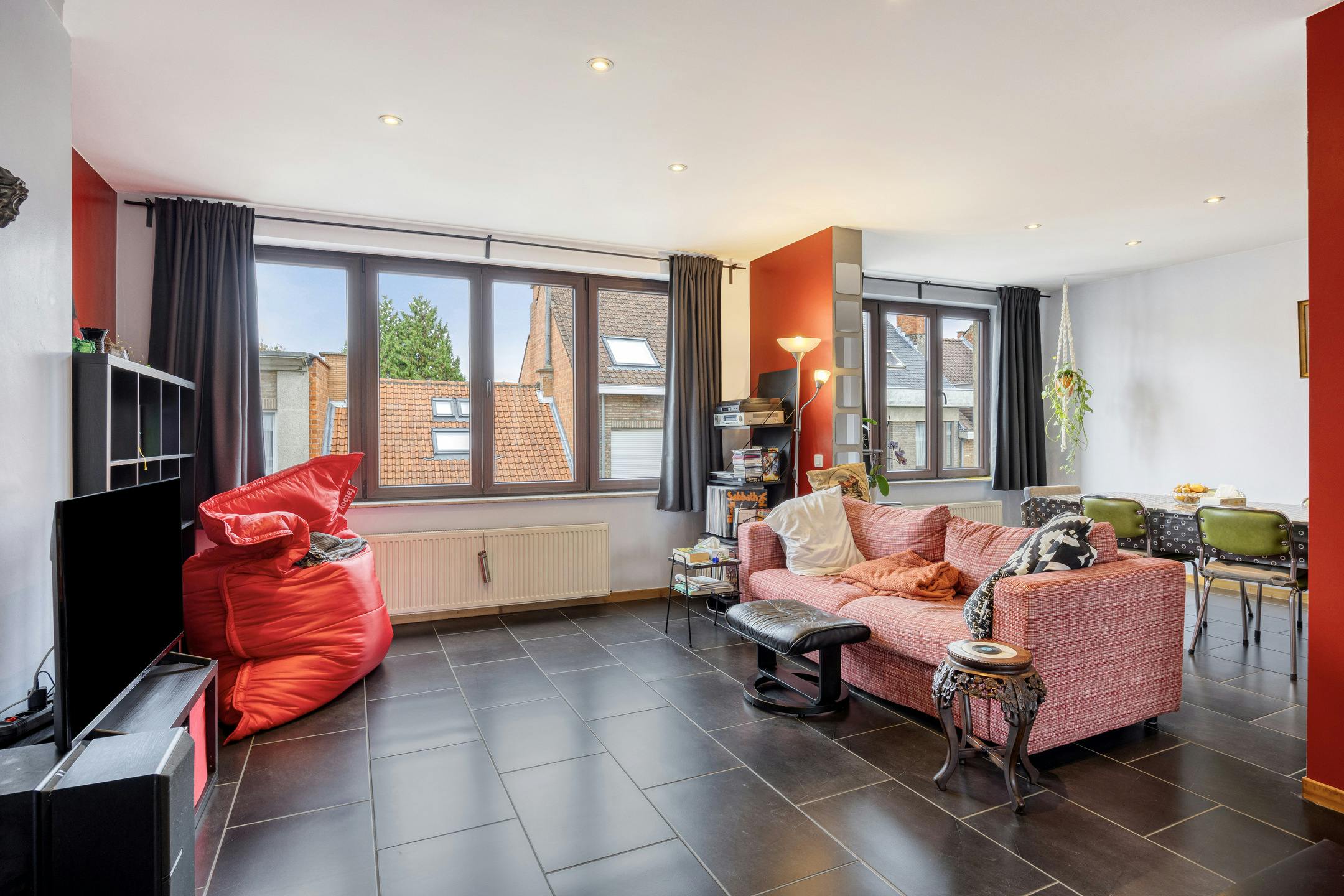 Duplex-appartement met twee slaapkamers in centrum Jette foto 5