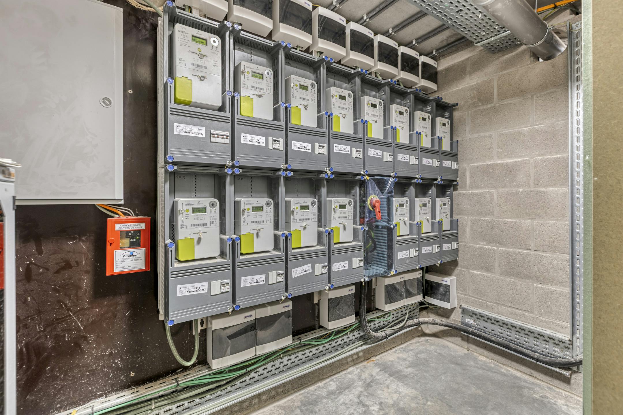 Lichtrijk & Luxueus gelijkvoersappartement in Genk foto 37