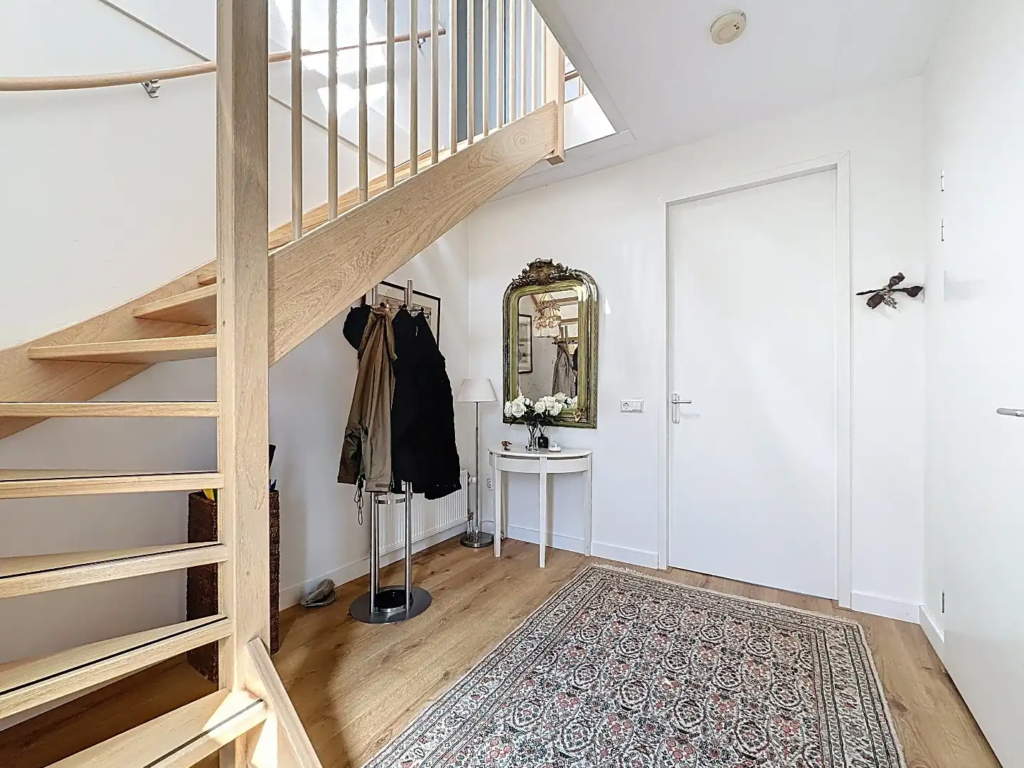 Charmante woning met verrassend veel ruimte en comfort. foto 19