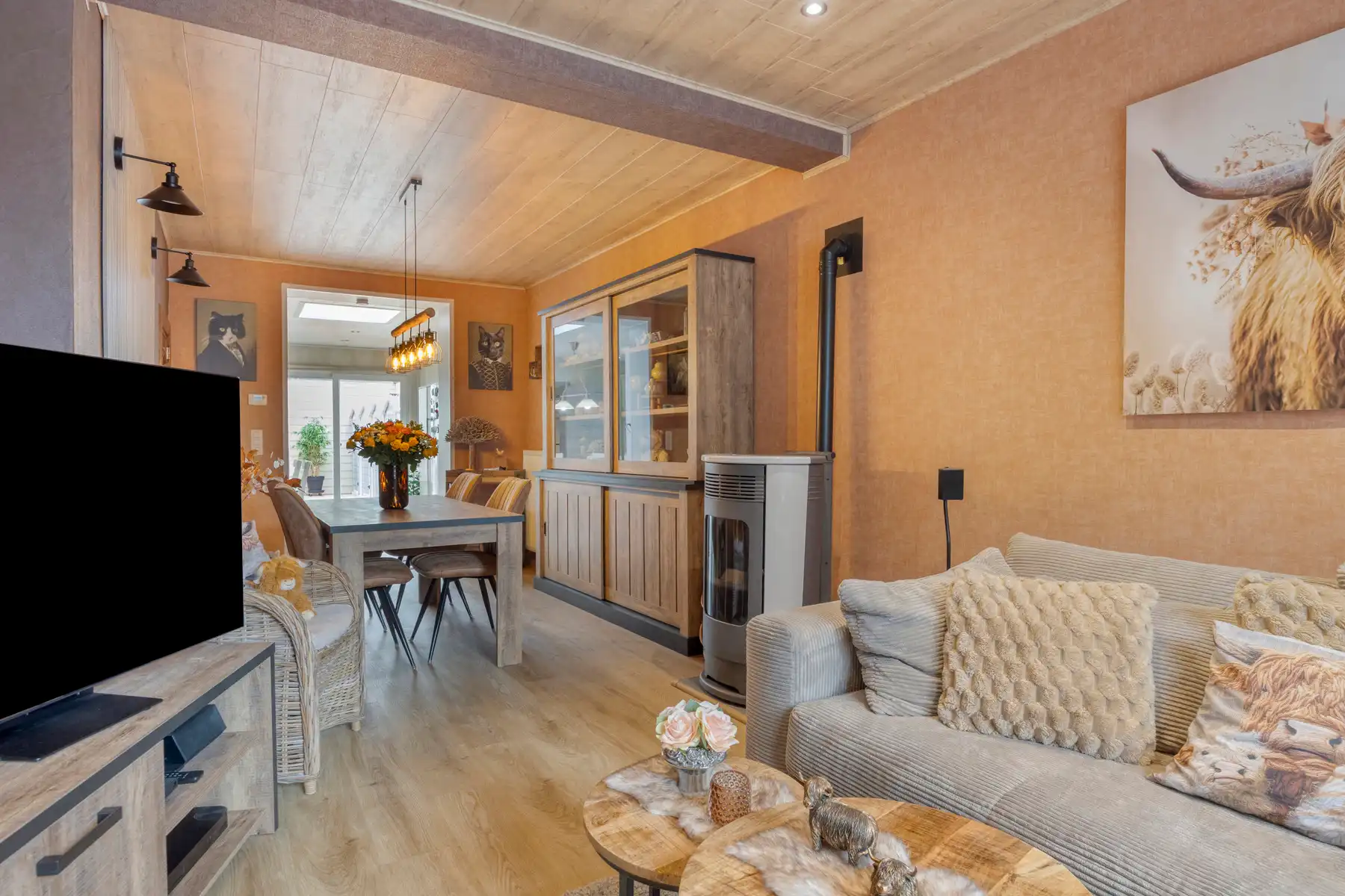 Instapklare woning met 2 (3) kamers en terras foto 4