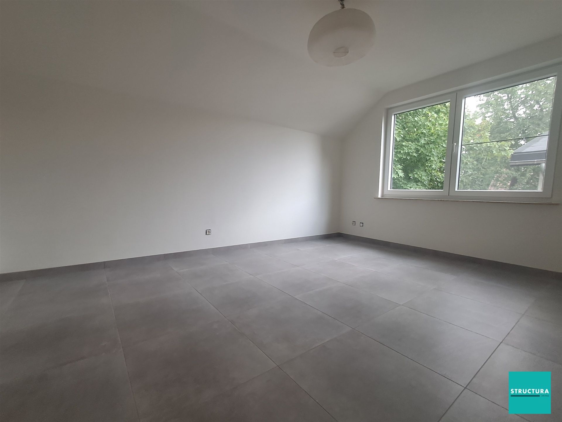 Villa met 4 kamers en mooie, privatieve tuin foto 26
