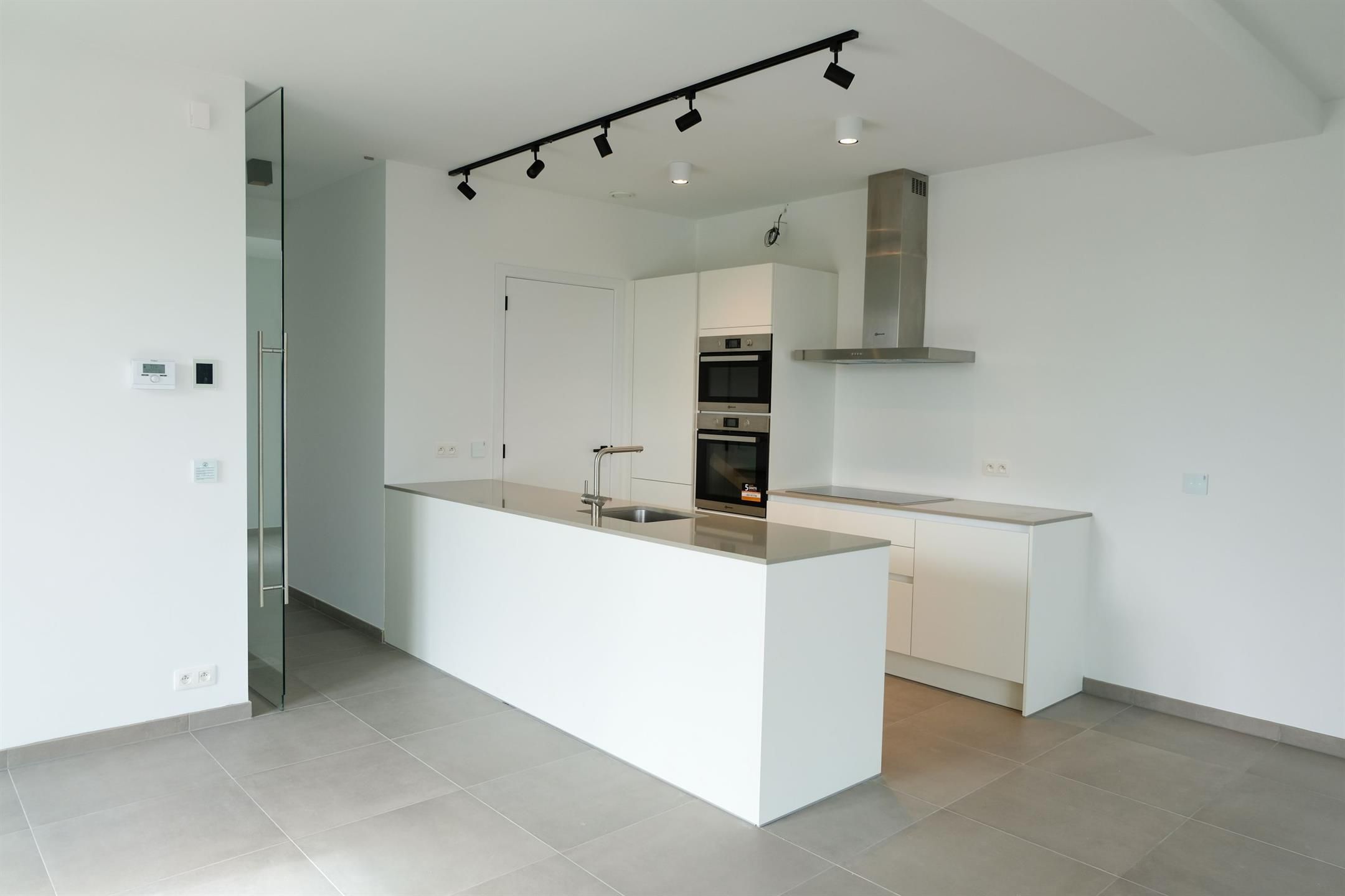 Appartement te huur foto 2