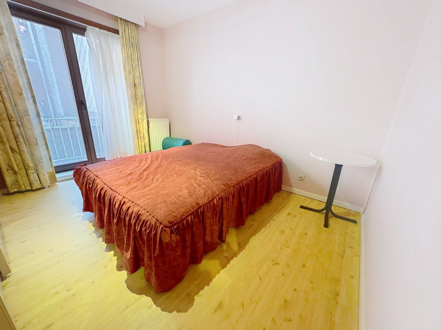 Ruim appartement gelegen aan de achterzijde van de Zeedijk foto 14