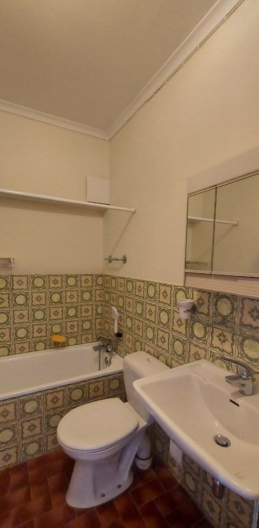 Zongericht en centraal gelegen appartement met 2 slaapkamers te huur te Koksijde foto 6