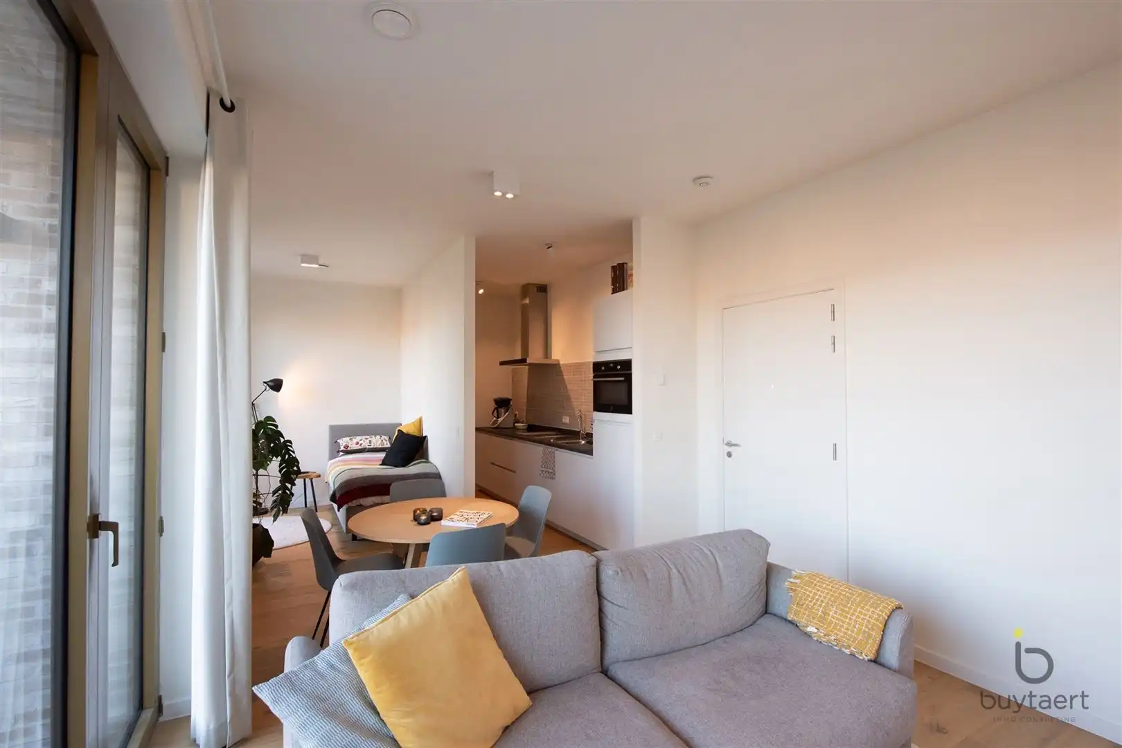 Magnifique nieuwbouw studio met terras en fenomenaal uitzicht! foto 10