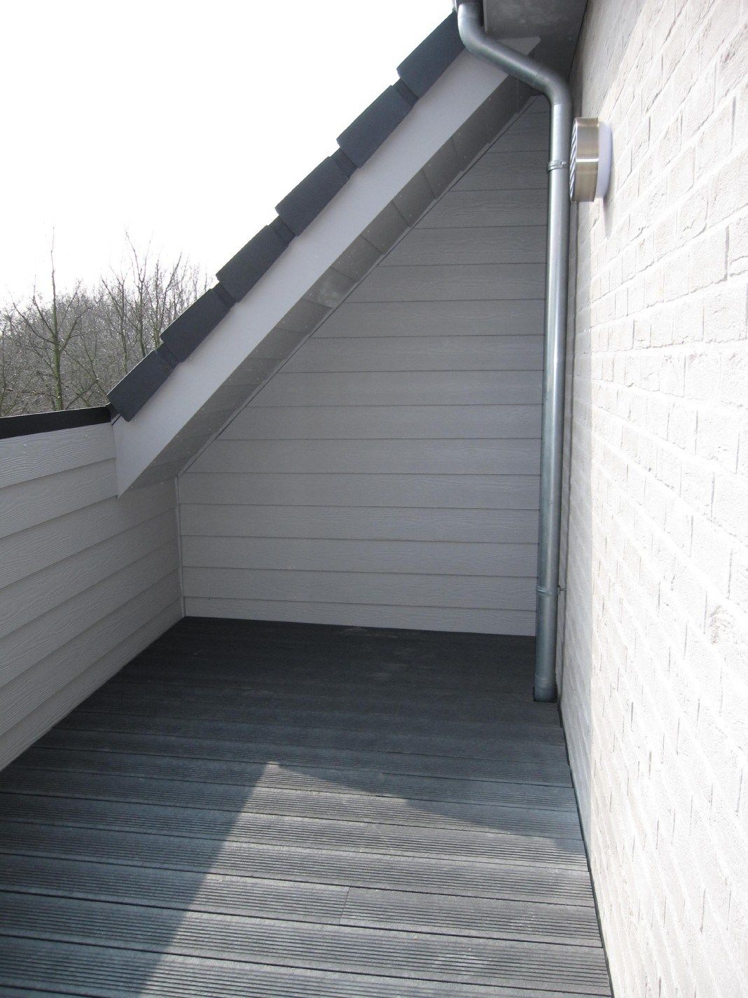 Ruim duplex-appartement met ondergrondse staanplaats en berging foto 6