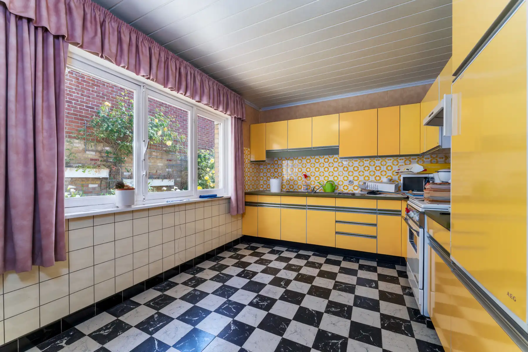 Ruime rijwoning met garage te koop nieuwpoort stad foto 4