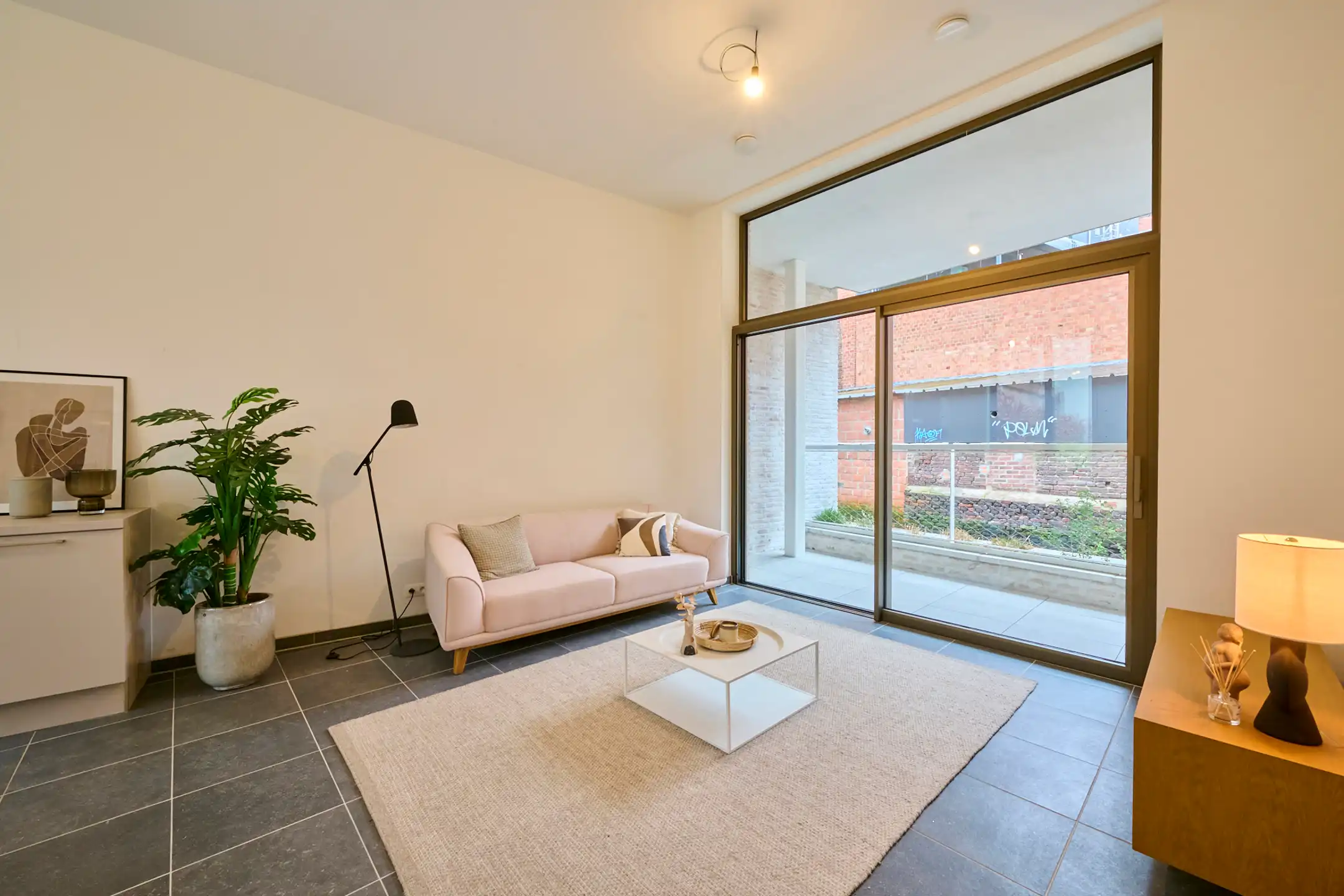 ASSISTENTIEWONING, 1 SLAAPKAMER, 77m² foto 2
