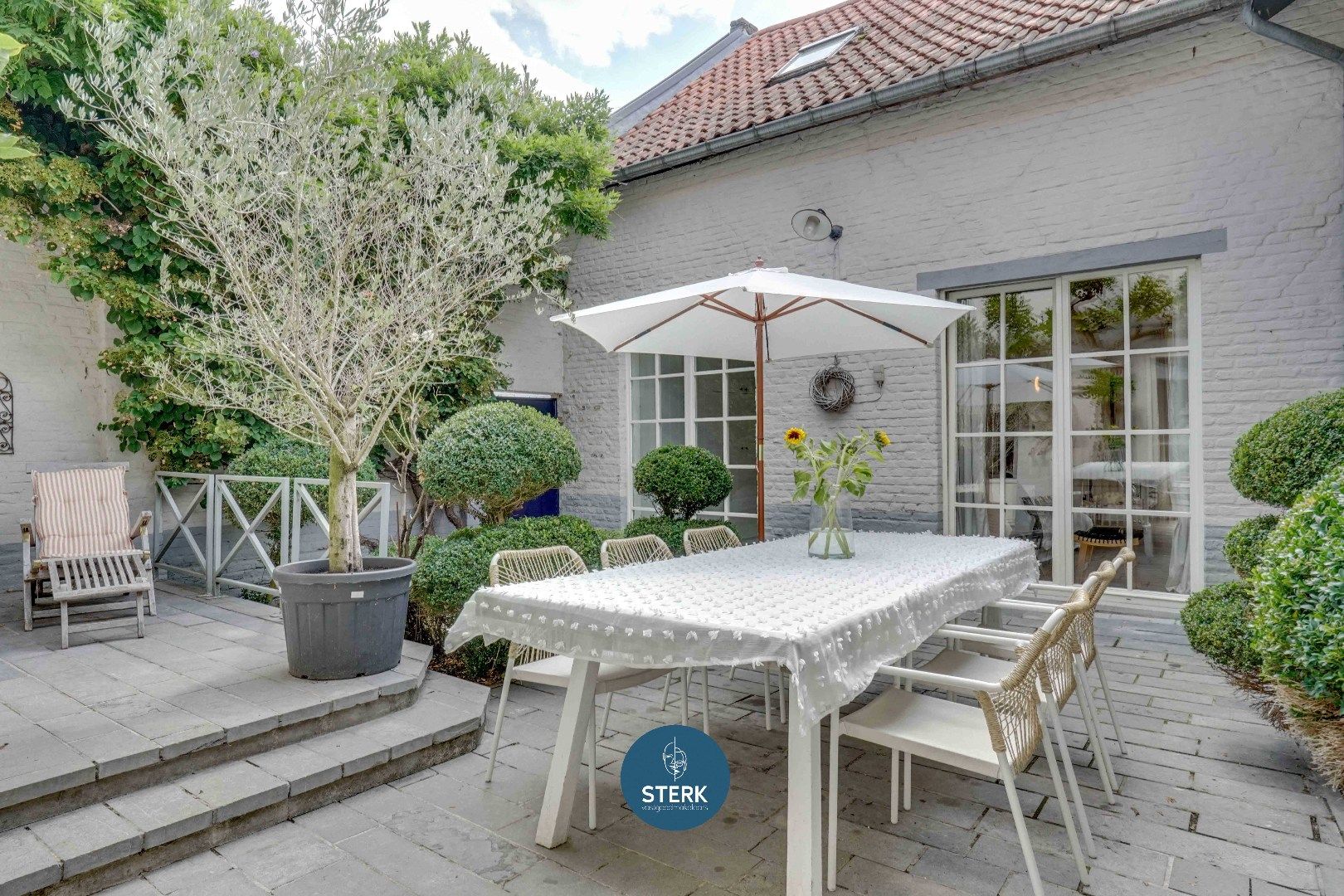 CHARMANTE EN RUIME GEZINSWONING MET TUIN IN HARTJE OUD-REKEM !  foto 26
