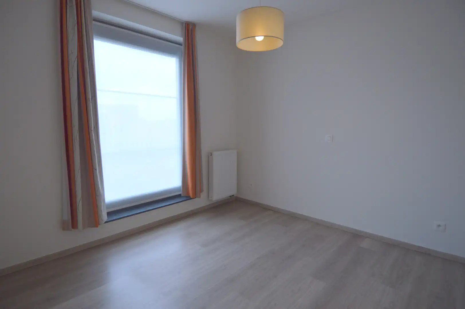 Ruim appartement met 2 slaapkamers, 2 terrassen én garage in het centrum van Harelbeke foto 13
