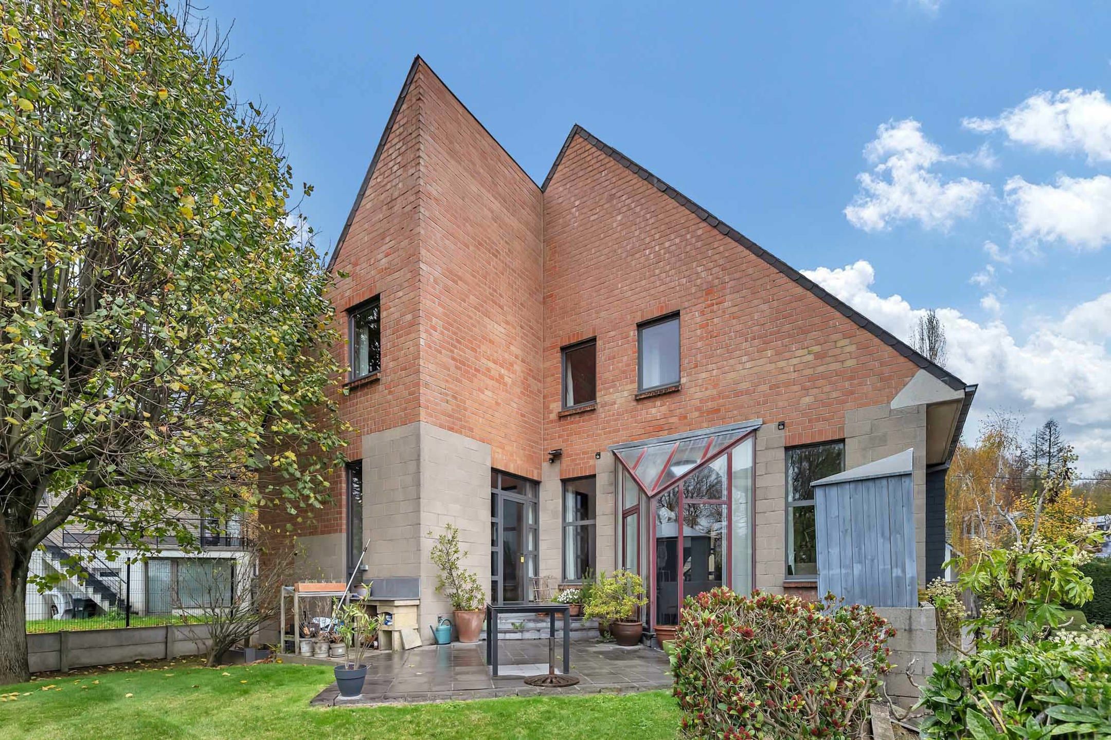Architecturale woning met 4 slaapkamers, tuin en garage! foto 22