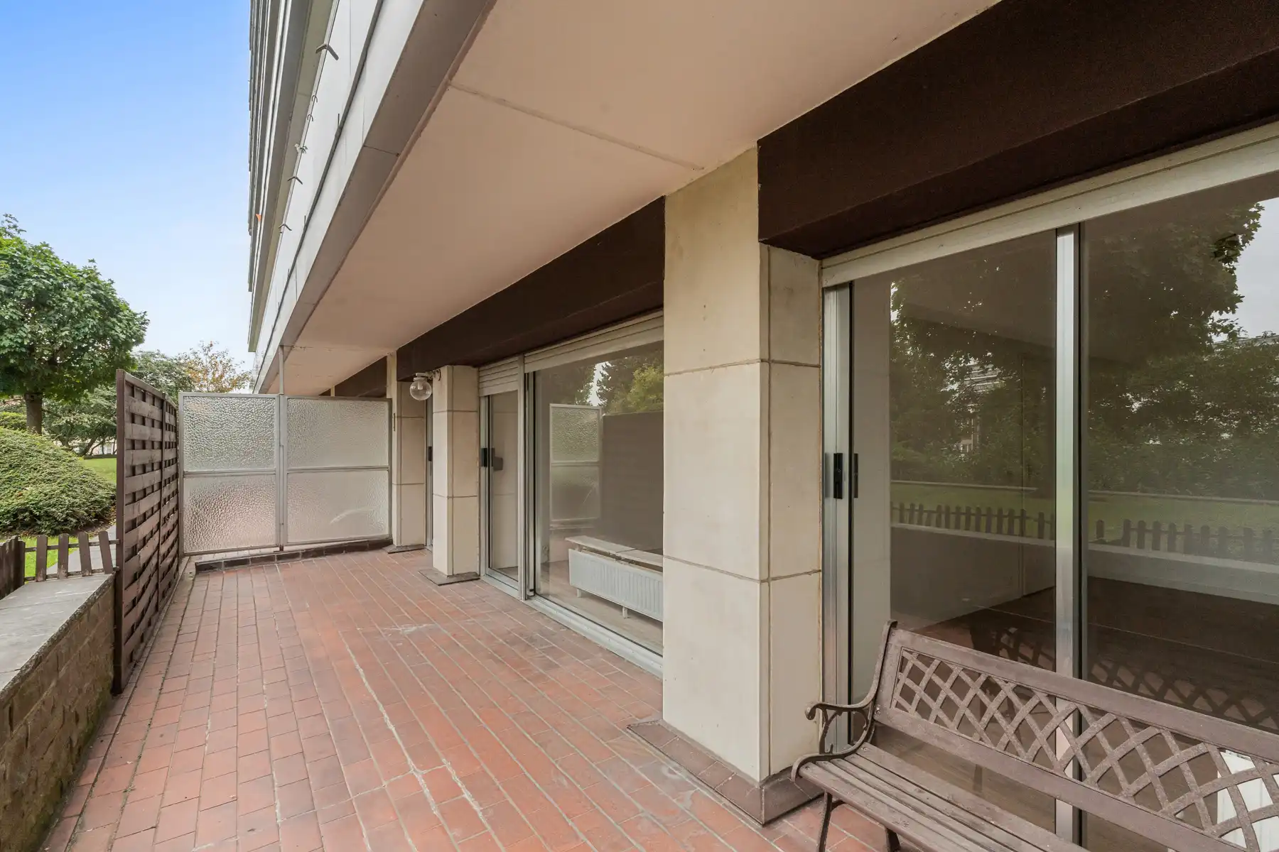 Gelijkvloers 1 slaapkamer appartement met ruim terras foto 7