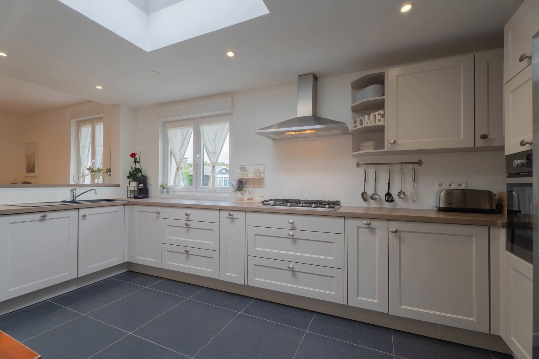 Rustig gelegen gezinswoning met zonnige tuin foto 5