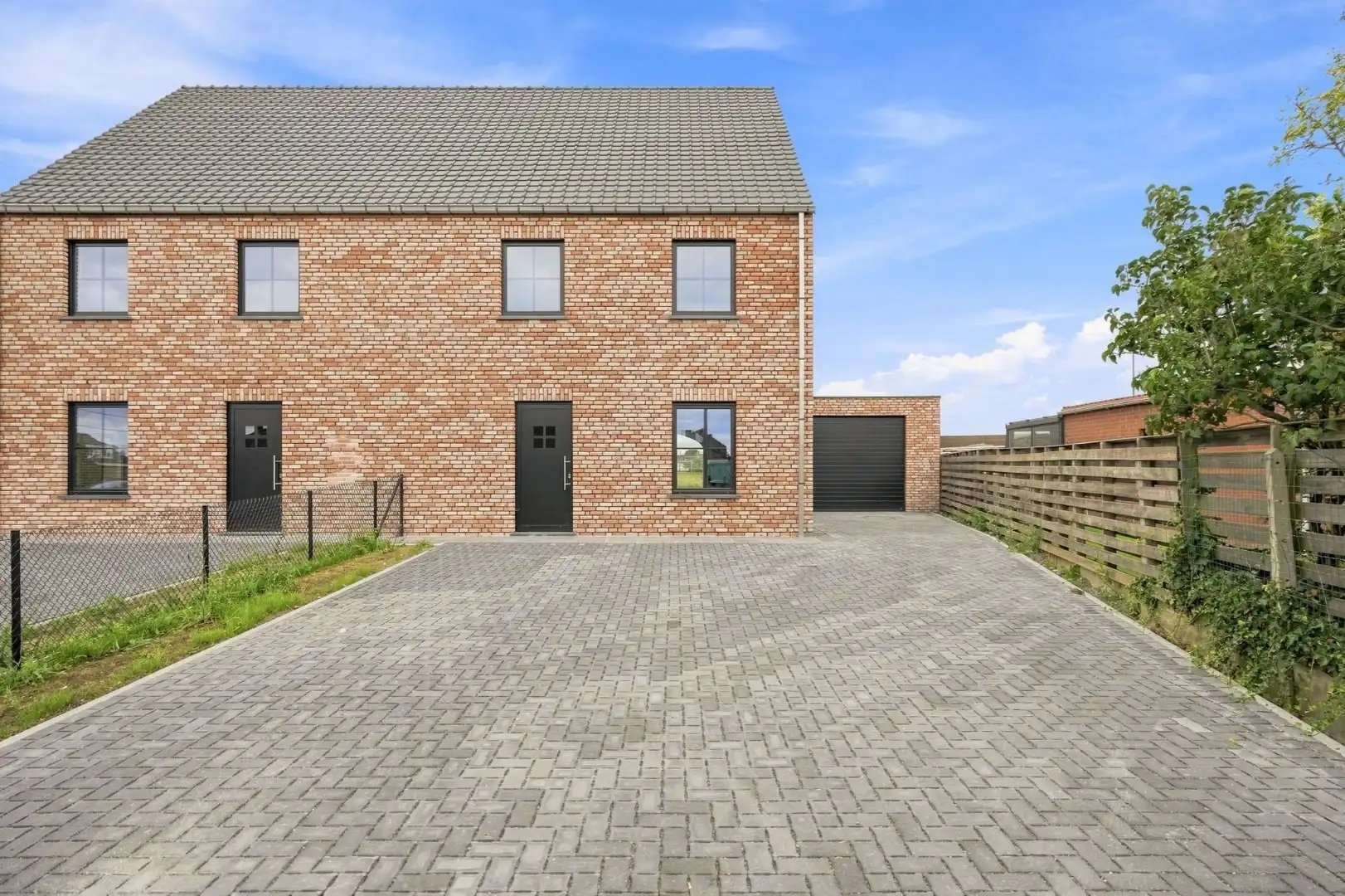 Huis te koop Iepersteenweg 15 -/B - 8650 Merkem