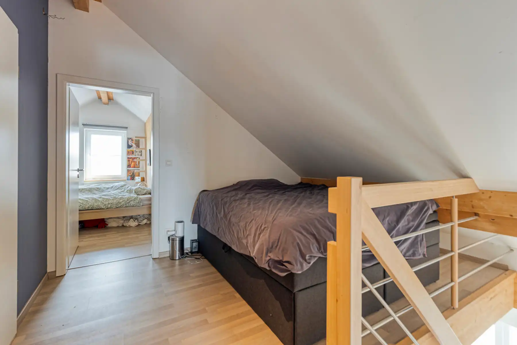 Unieke ruime woning met praktijkruimte + 5(6)slpkmrs op 25 a foto 28