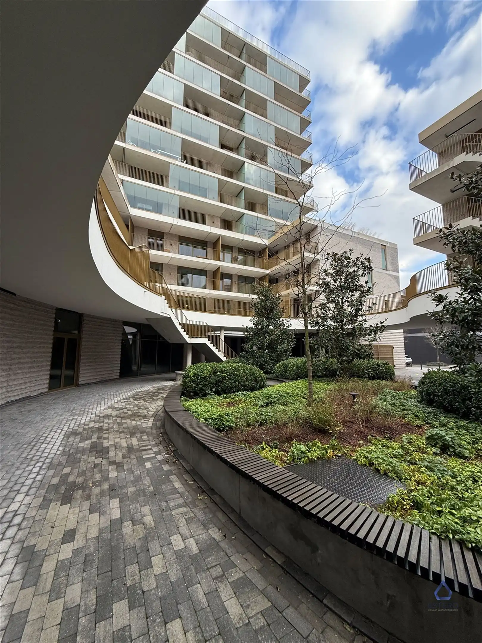 Nieuwbouwappartement met dubbel terras op een toplocatie foto 20