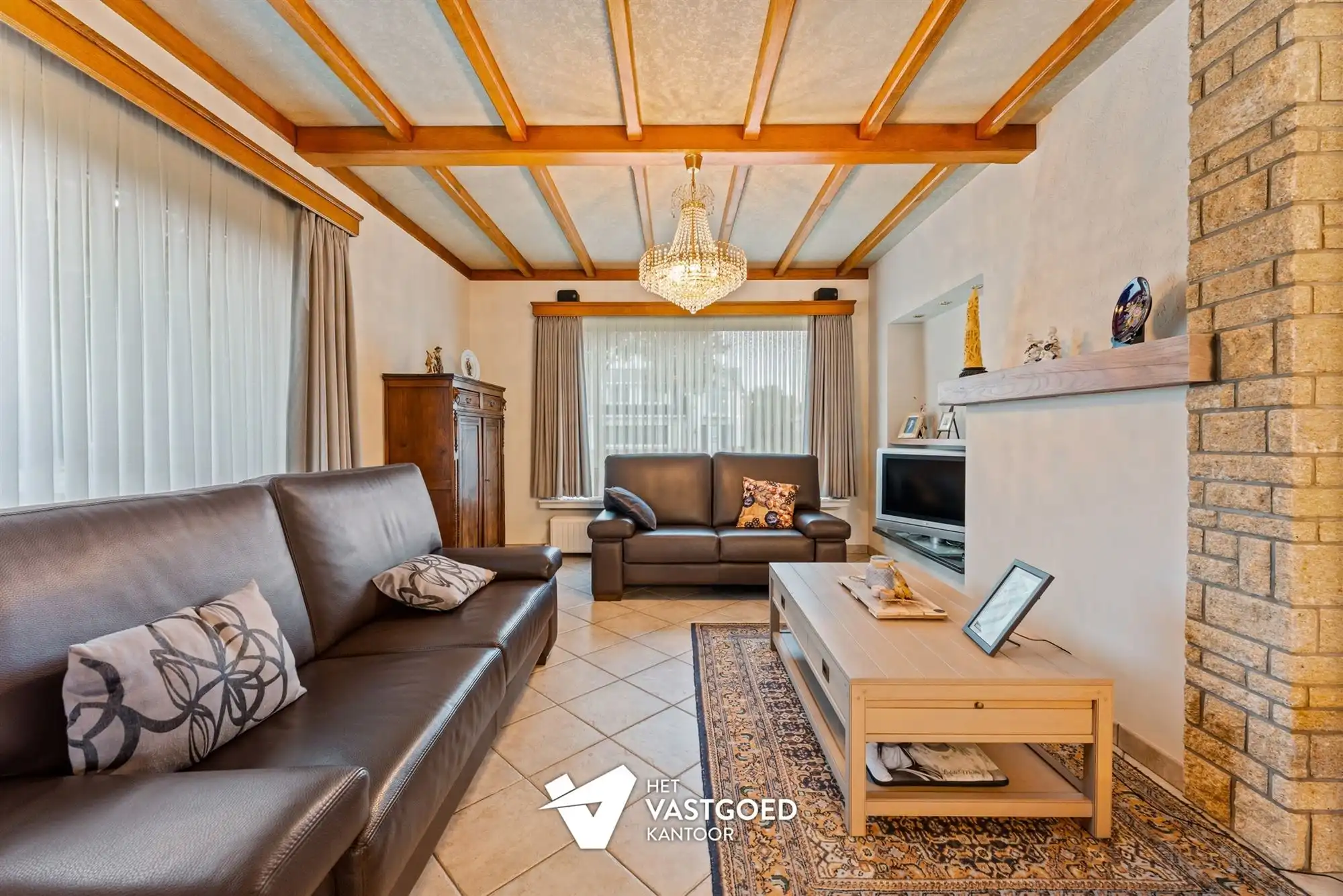 PERFECT ONDERHOUDEN WONING MET 4 SLAAPKAMERS OP EEN RUIM HOEKPERCEEL VAN 12A75 EN CENTRALE LIGGING TE LUMMEN foto 8