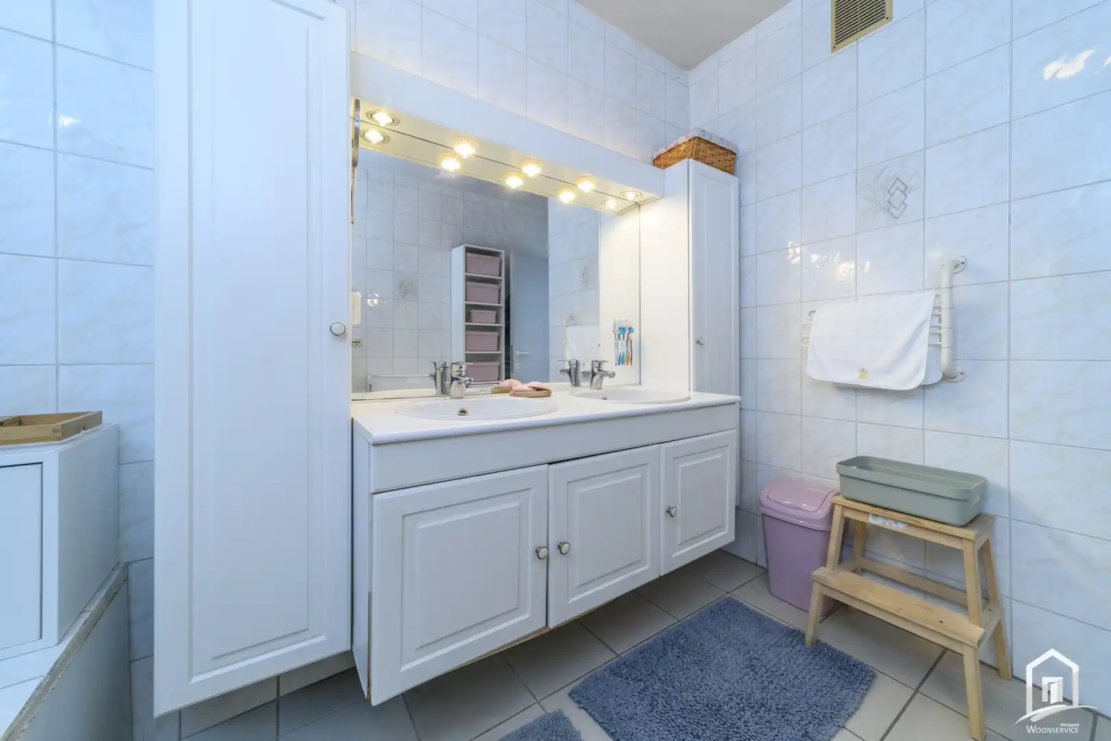 Gunstig gelegen, ruime en zeer lichtrijke gezinswoning te Iddergem. foto 15