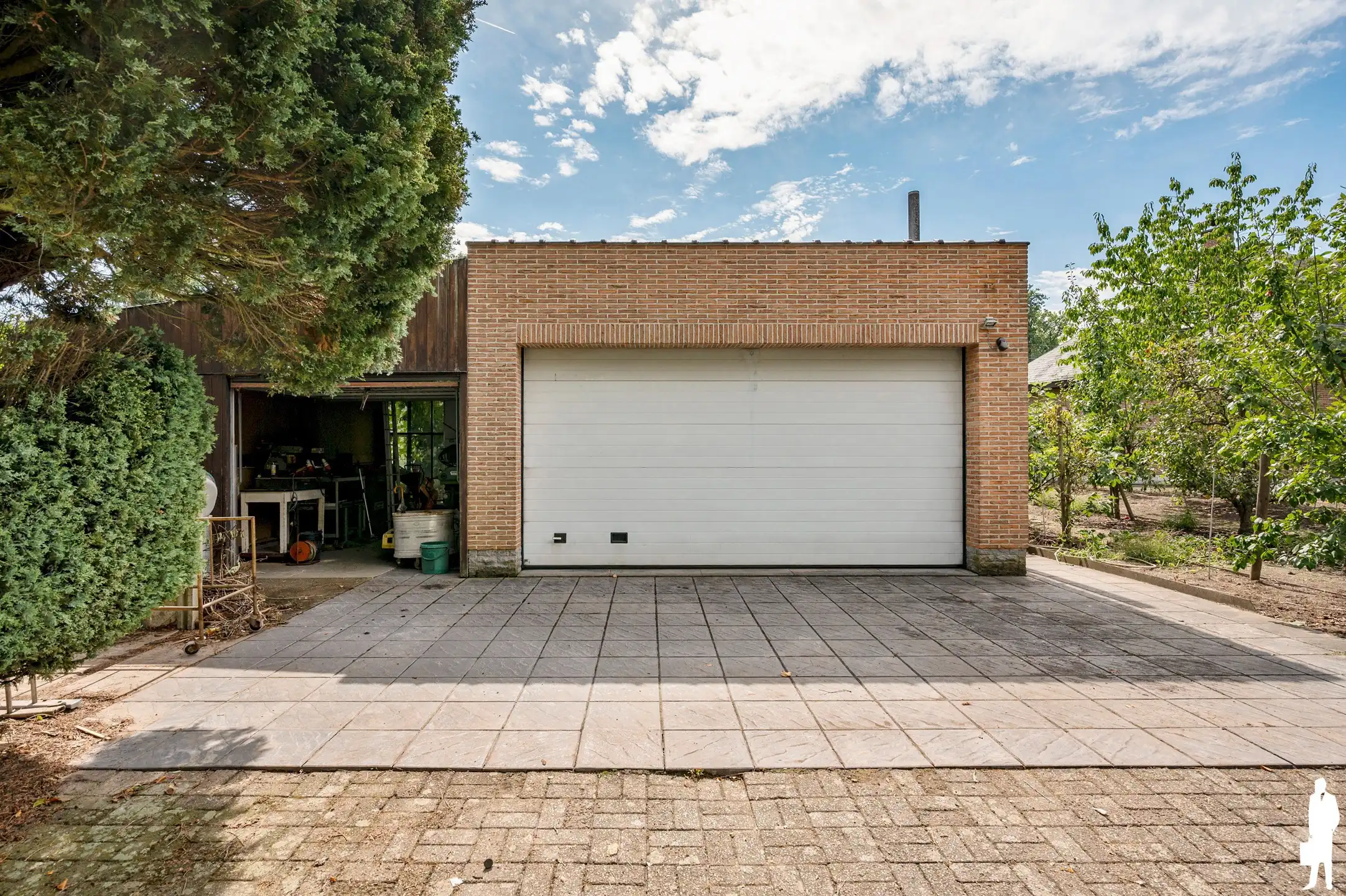 Ruime open bebouwing met 4 slaapkamers, dubbele garage en zuidoostgerichte tuin op ca. 26 are in Hofstade. foto 35