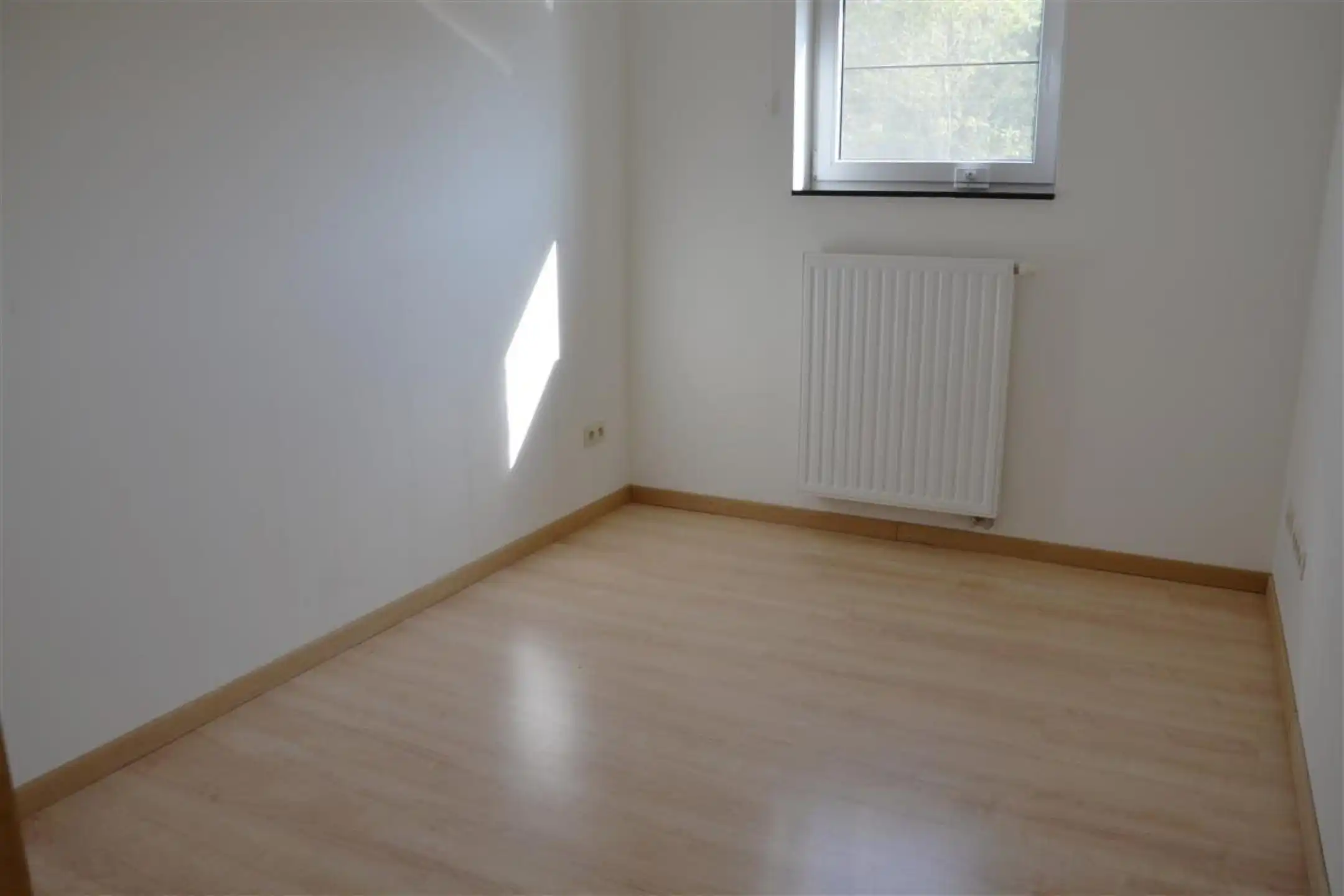 Charmante woning in het landelijke Wakkerzeel foto 12